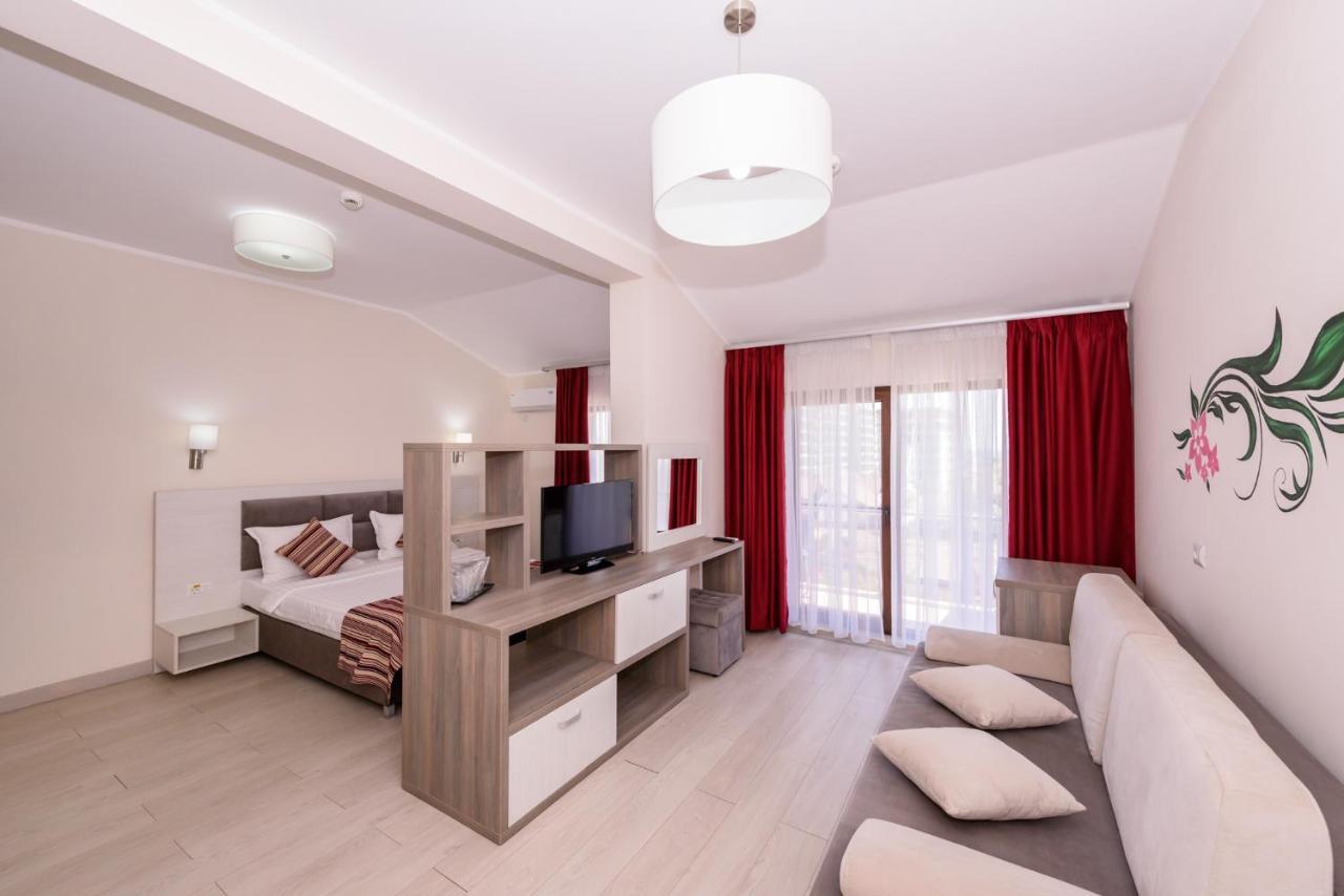 Iulia 3* Mamaia